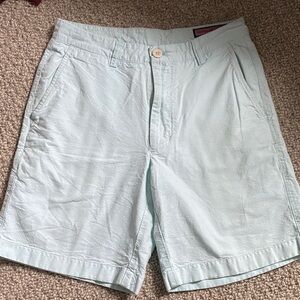 Men's / boys vineyard vines Light Blue Shorts size 28